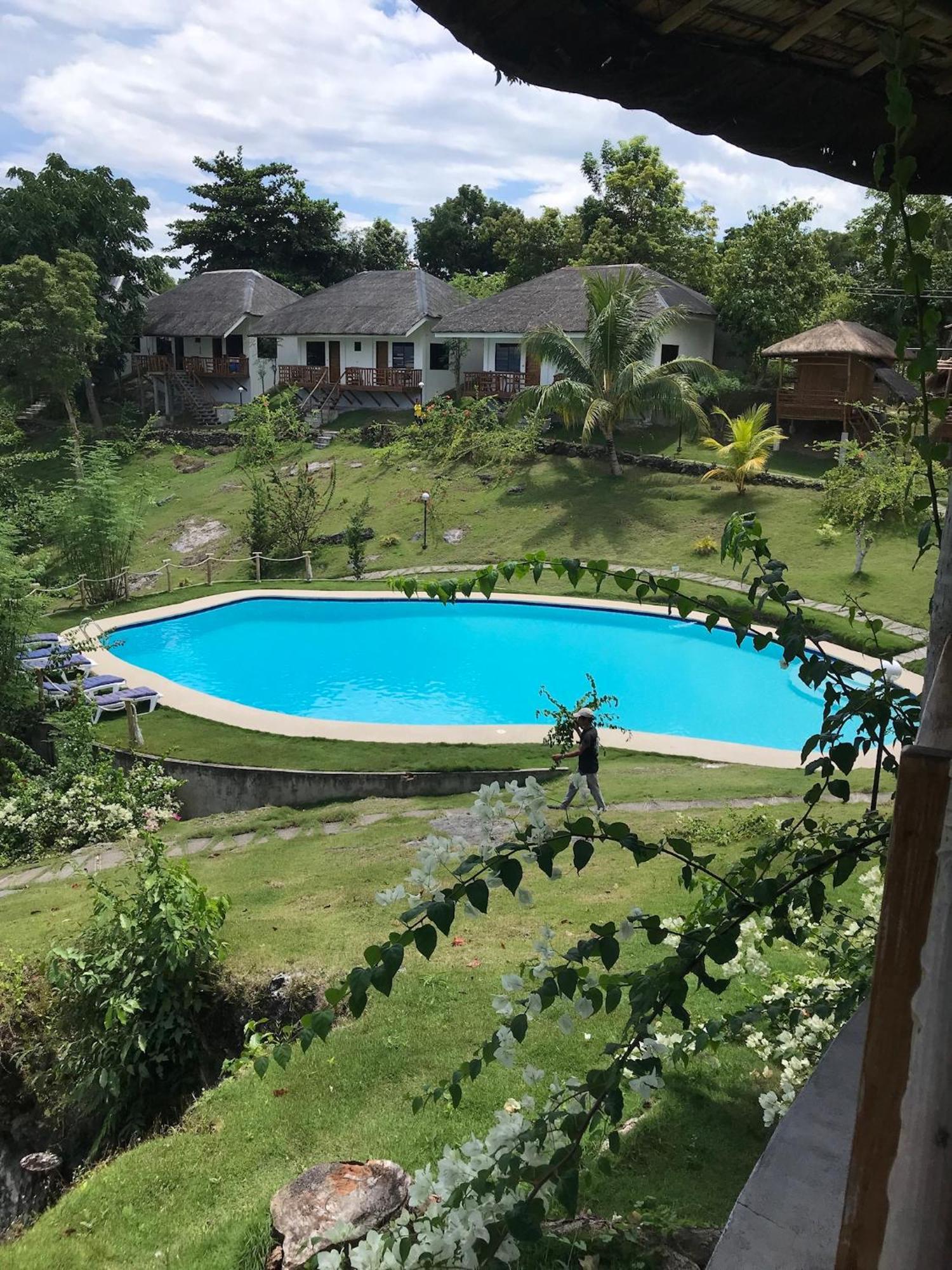 Cuestas Beach Resort And Restaurant Badian Eksteriør bilde