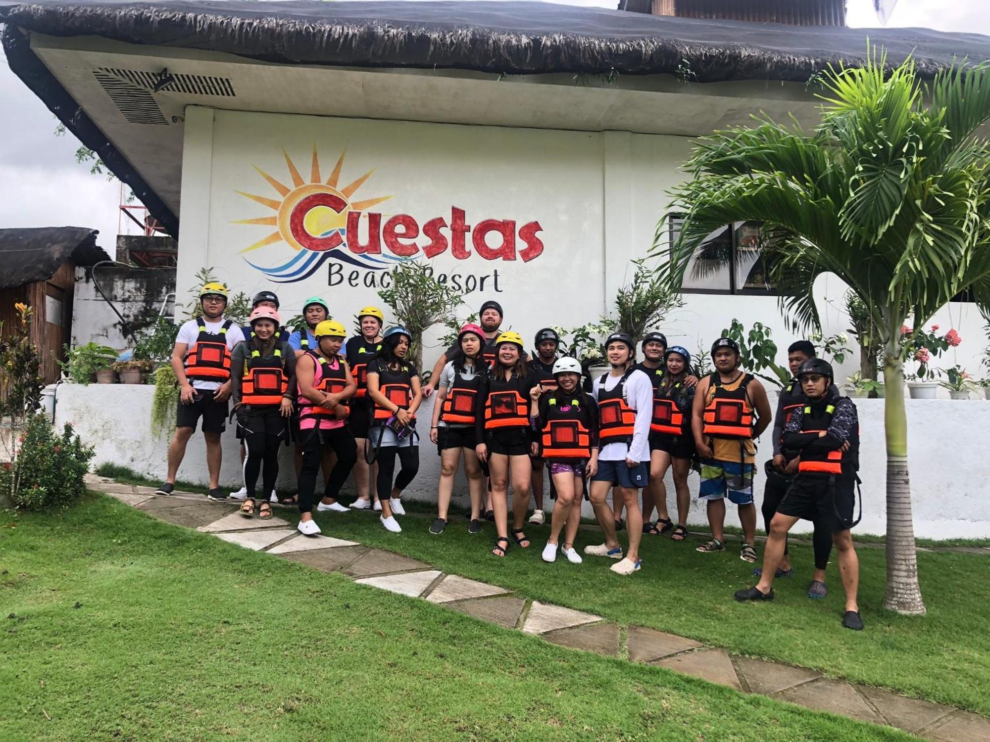 Cuestas Beach Resort And Restaurant Badian Eksteriør bilde