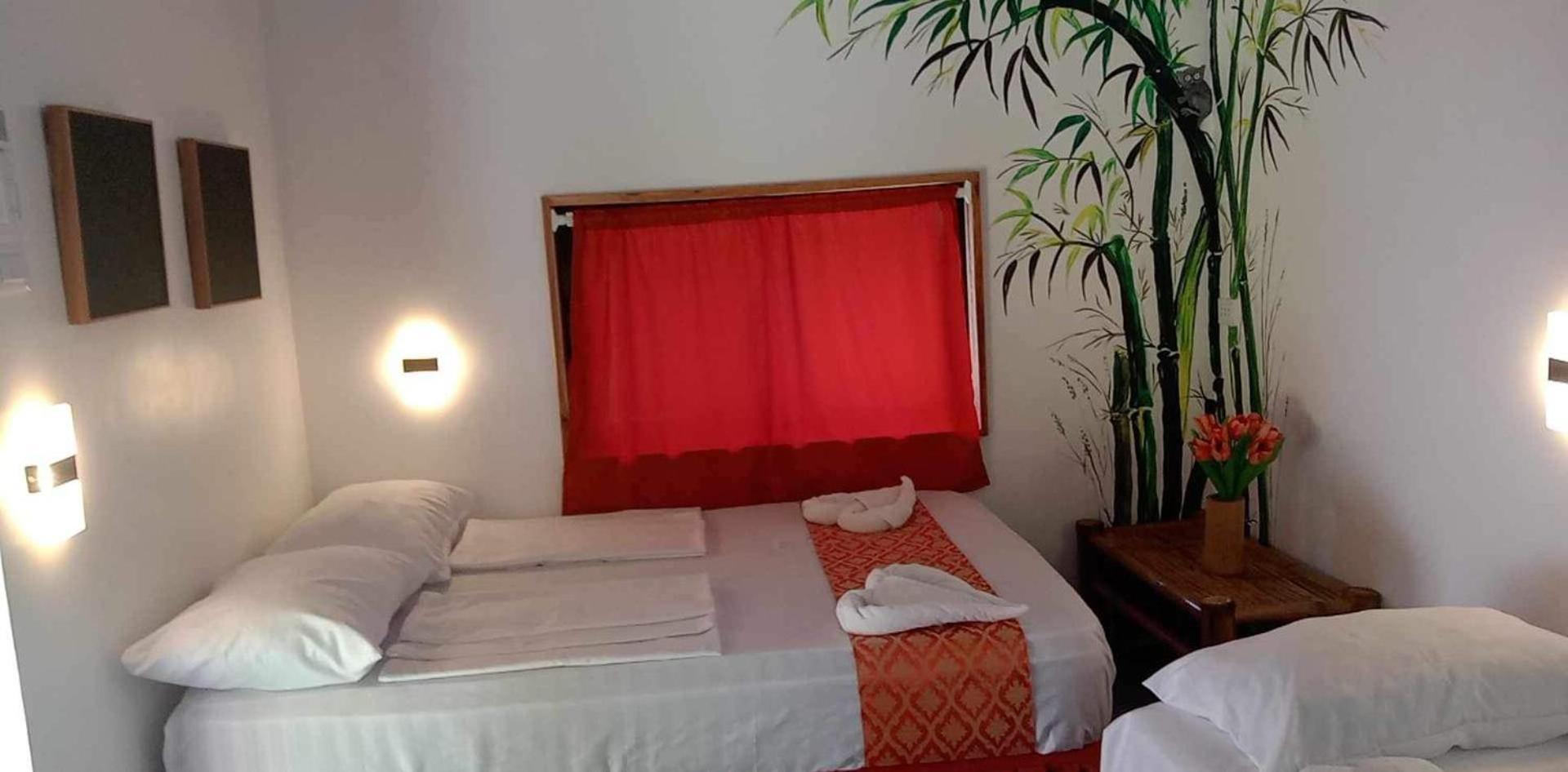 Cuestas Beach Resort And Restaurant Badian Eksteriør bilde
