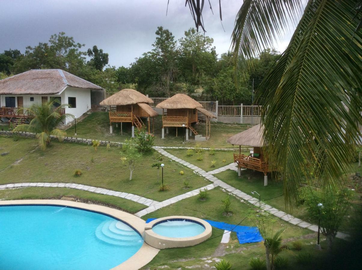 Cuestas Beach Resort And Restaurant Badian Eksteriør bilde