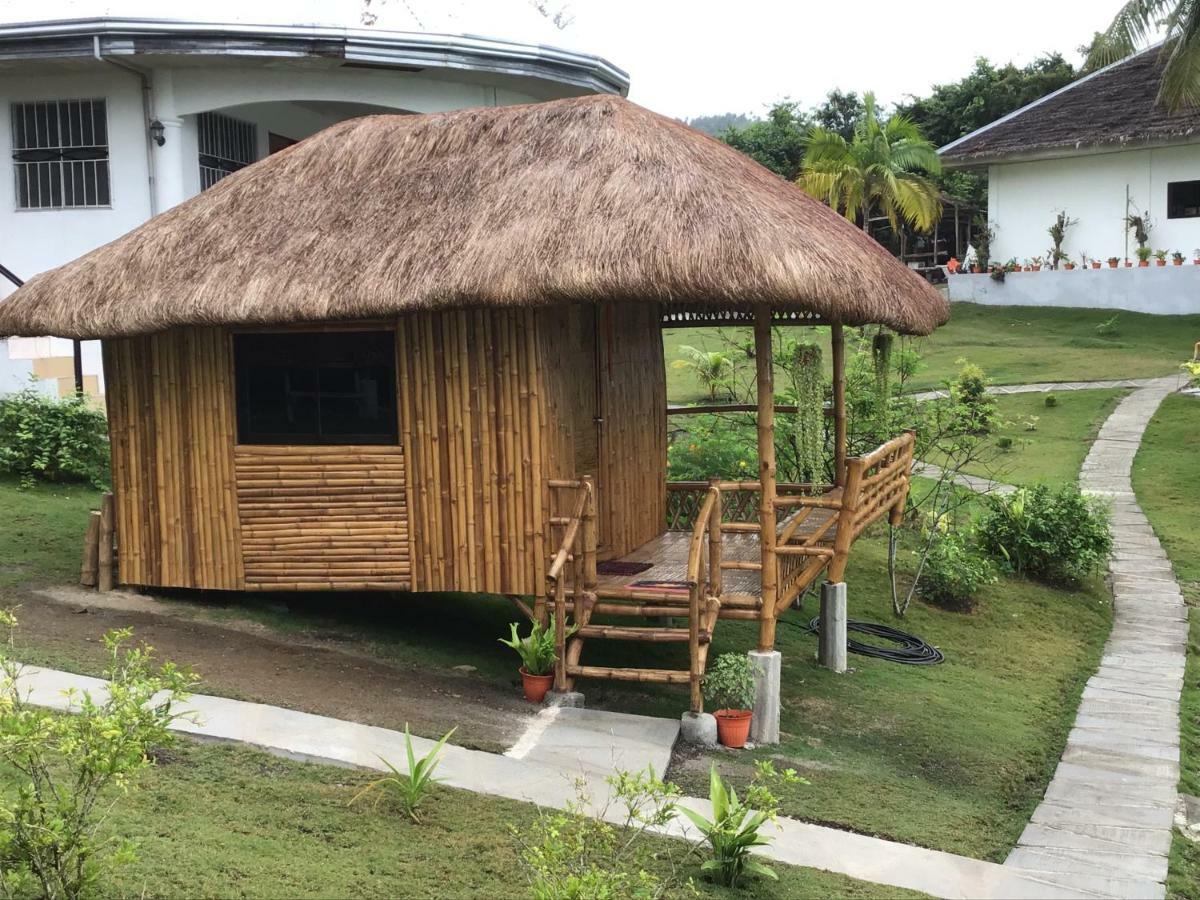 Cuestas Beach Resort And Restaurant Badian Eksteriør bilde